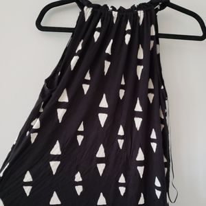 Geometric patterned tank top
